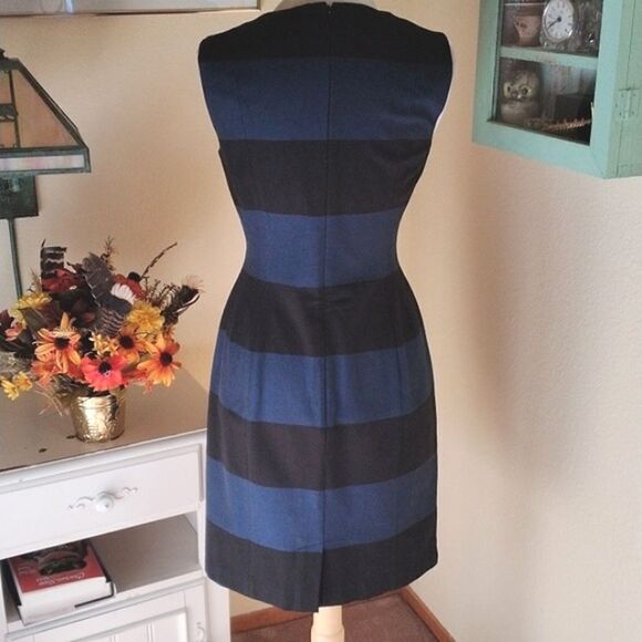 Banana Republic Woven Pencil Dress - Picture 6 of 13